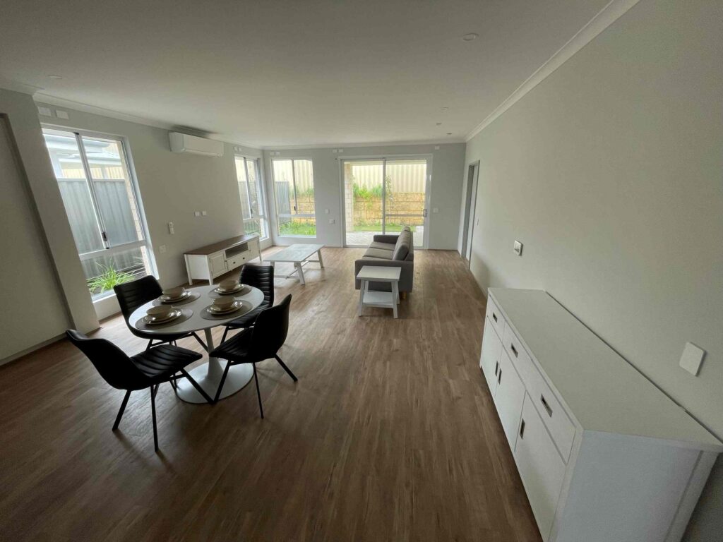 hkrbgsszfhf94elykzuu (2)