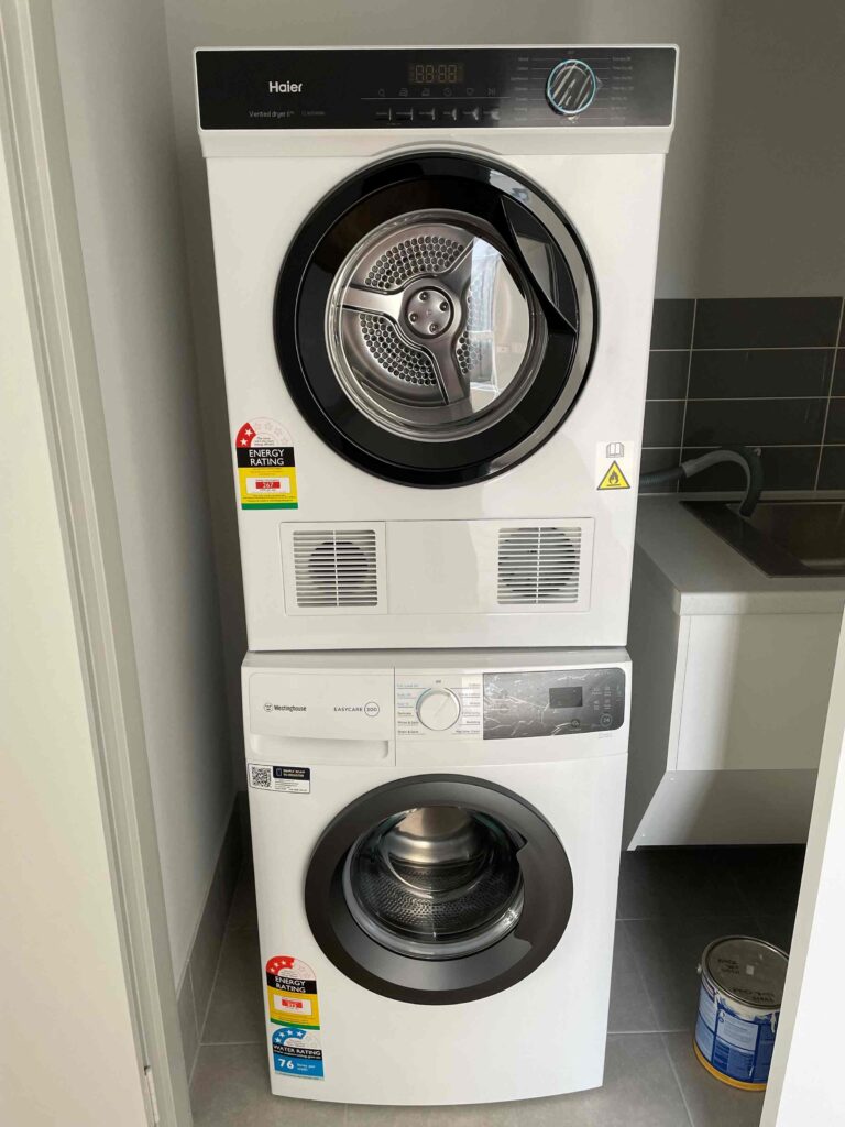 ji6v3f3vl79g7nmm1pyx (2)