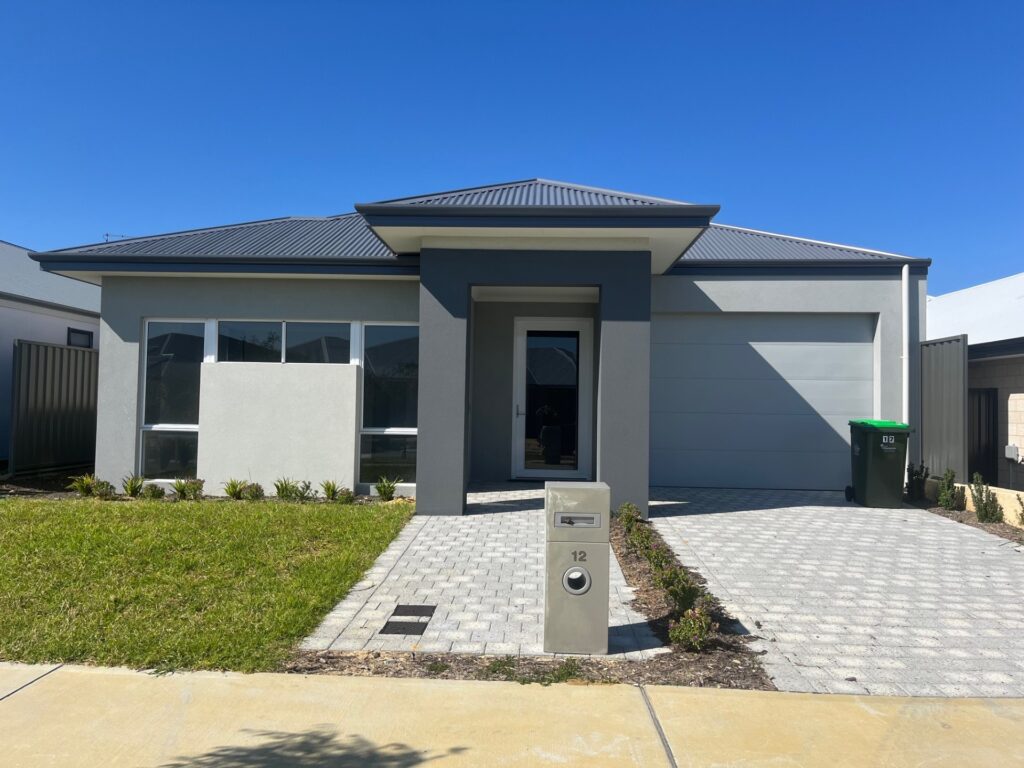 jljskxxsydveipog4n7z (1)