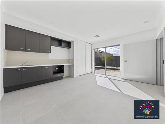 qmvztl5axmikan0kjkmg