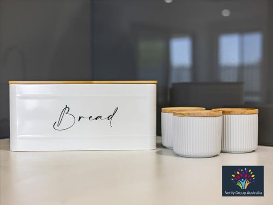 u96yz2msos7yhnvzsvg9