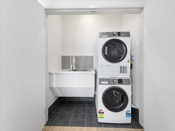 ya8aocut8u7xjg8jxvb2