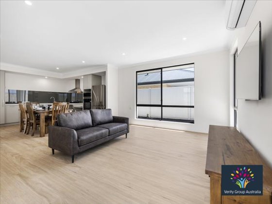 28-R6II4337-2-Edit- watermarked