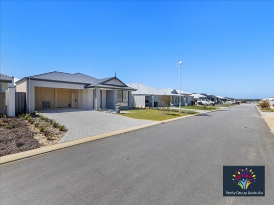 02-R6II4430- watermarked